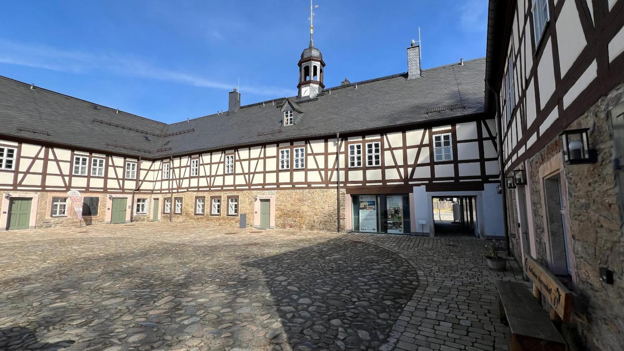 Gewoelbe-Stuebchen Im Herrenhaus Шварценберг Екстер'єр фото